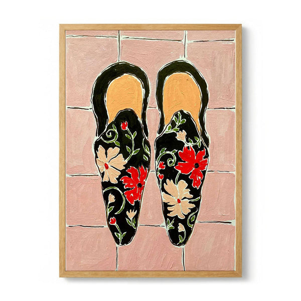 Black Shoes On Pink Tiles par Rushati Chowdhury
