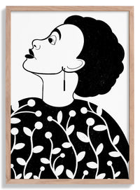 Fancy Lady Earring by Nicole Marra - Kuriosis Fine Art GmbH