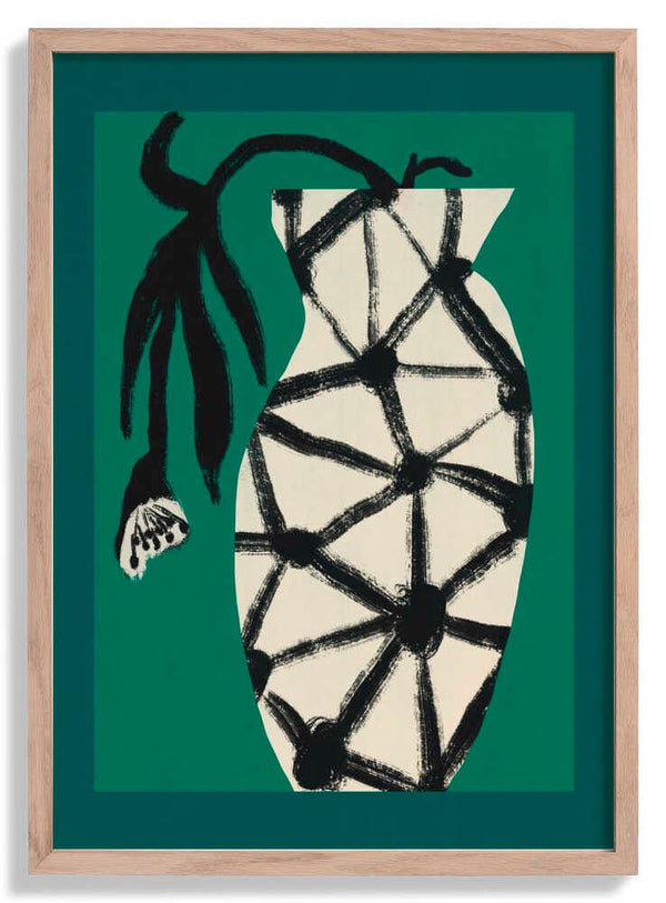 Hexagon Vase In Green de Little Dean