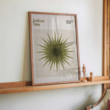 Starburst Flora by Emel Tunaboylu - Kuriosis Fine Art GmbH