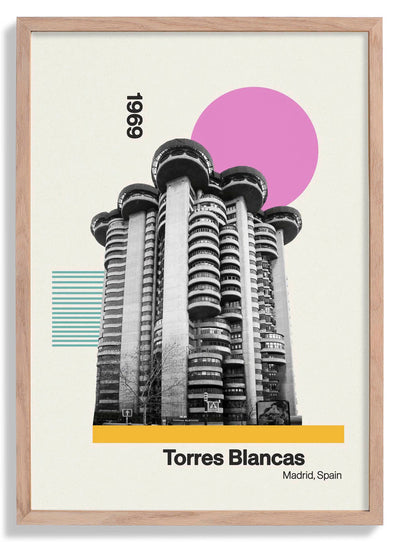 Torres Blancas door Nico Tracey